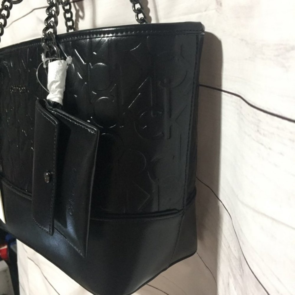 Calvin Klein Black Tote with Cardcase Purse Faux Leather Silver Accents - Picture 8 of 10
